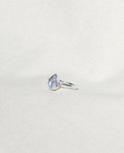 Load image into Gallery viewer, Mother of Pearl Ring - Teardrop
